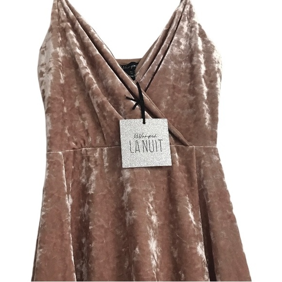 ✨Sold✨Revamped Crushed Velvet Fit & Flare Mini Dress  Extra Small New With Tag - Picture 6 of 12